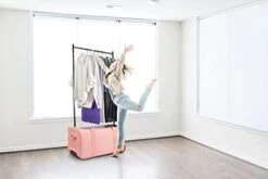 BRÜUN Large Size Duffel Bag With Protective Cover – A Pink Colored Dream Rolling Carrier With Garment Rack And Wheels For Travel – Designed For Men And Women To Hang Clothes On Long Journeys -Backpack Shop 317CaCRmXBL