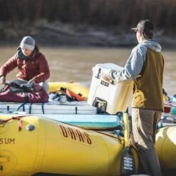 YETI Silo 6 Gallon Water Cooler 9 YETI Silo 6 Gallon Water Cooler -Backpack Shop 51CY pieCCL