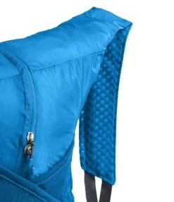 The North Face Flyweight Pack, Clear Lake Blue, One Size -Backpack Shop 91dx4AmYVTL